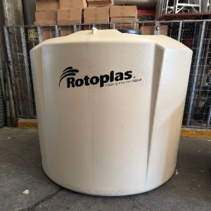TINACO ROTOPLAS DE 2500 LTS PLUS TRICAPA